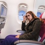 Đau đầu khi đi máy bay: Nguyên nhân không phải ai cũng biết