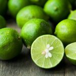 Một mẹo nhỏ với chanh giúp tủ lạnh sạch mùi mà không cần hóa chất