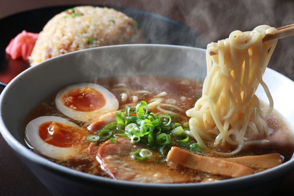 Vì sao ramen Nhật luôn mặn? Sự thật ít người biết phía sau bát mì nổi tiếng