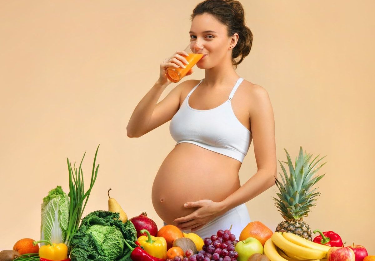 9 thức uống “cứu cánh” cho mẹ bầu ngày nắng nóng