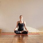 Yoga mùa hè: 8 động tác giúp hạ nhiệt và giảm mệt mỏi