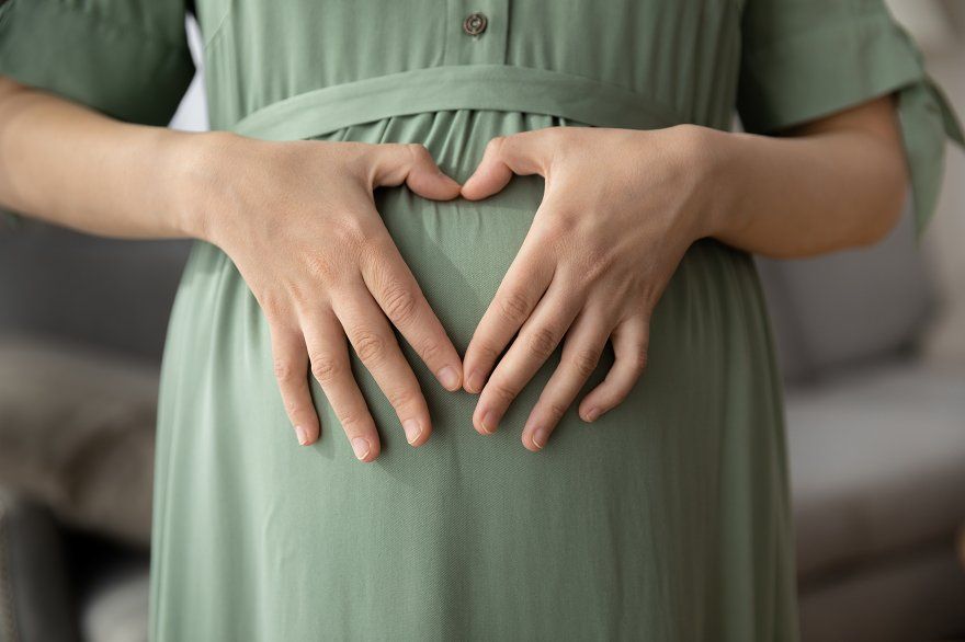 Làm đẹp bằng ngải cứu: 5 công dụng nhiều người chưa biết
