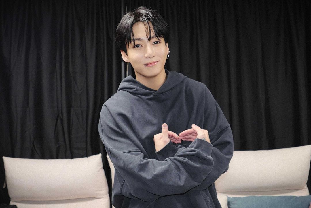 Jungkook BTS được vinh danh trong sách giáo dục Mỹ dành cho học sinh tiểu học